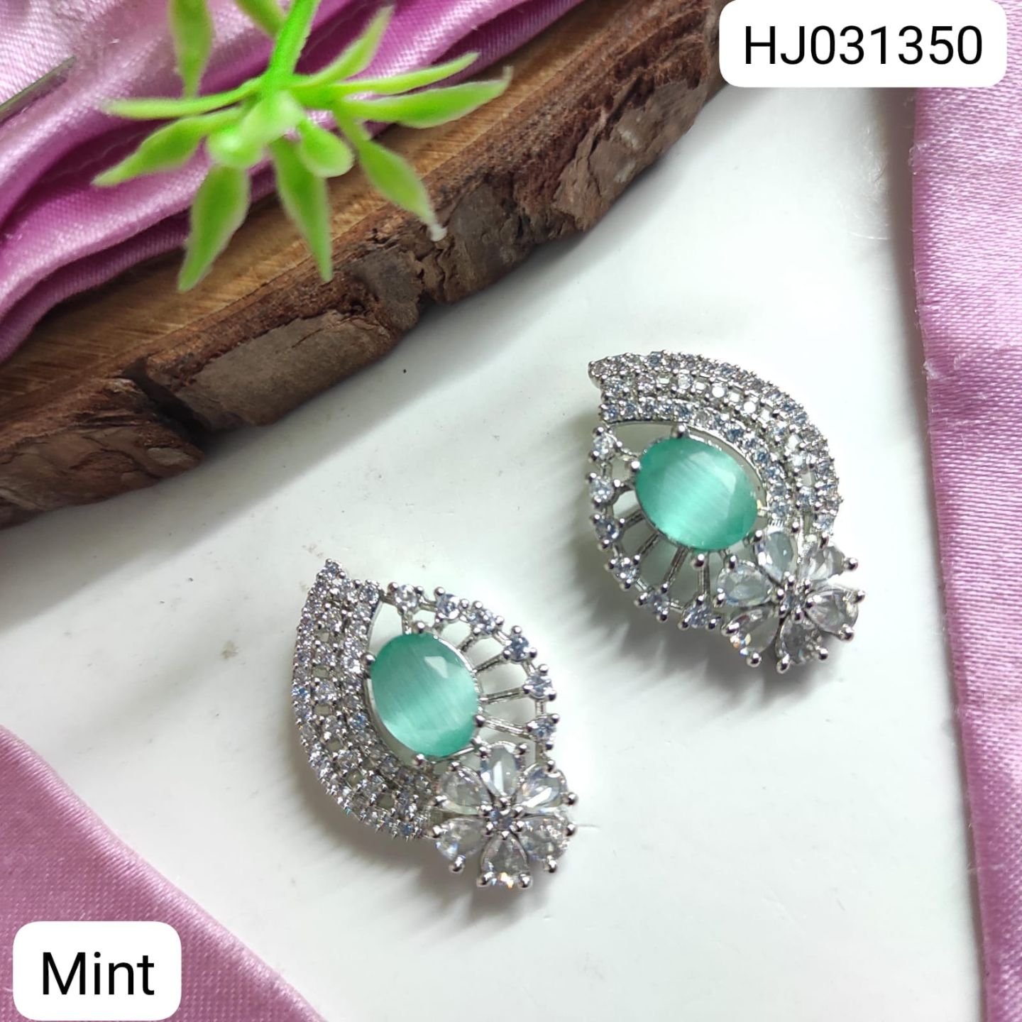 ADEAR6529