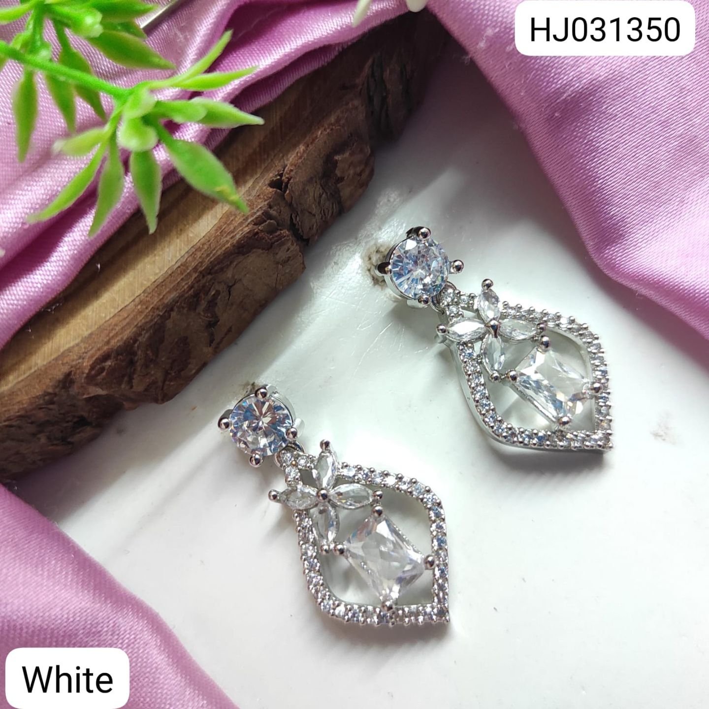 ADEAR6820