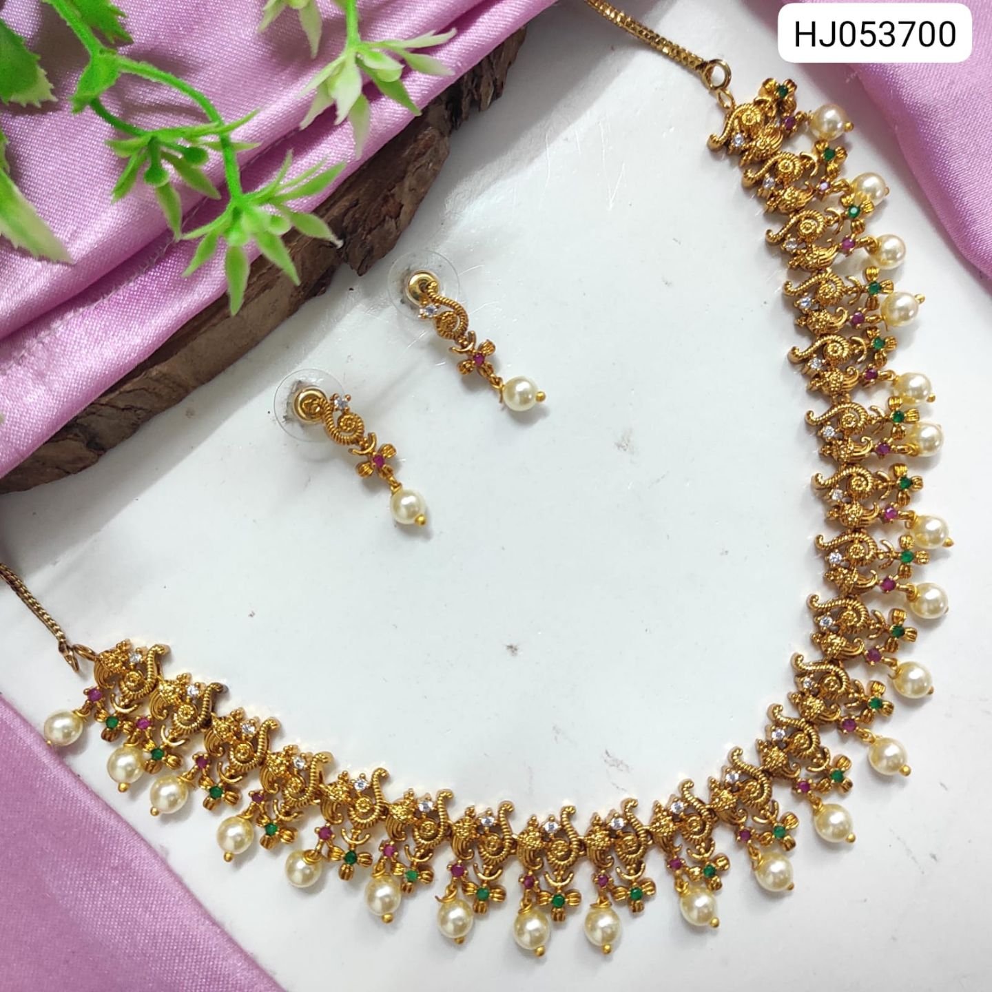 ADN18122