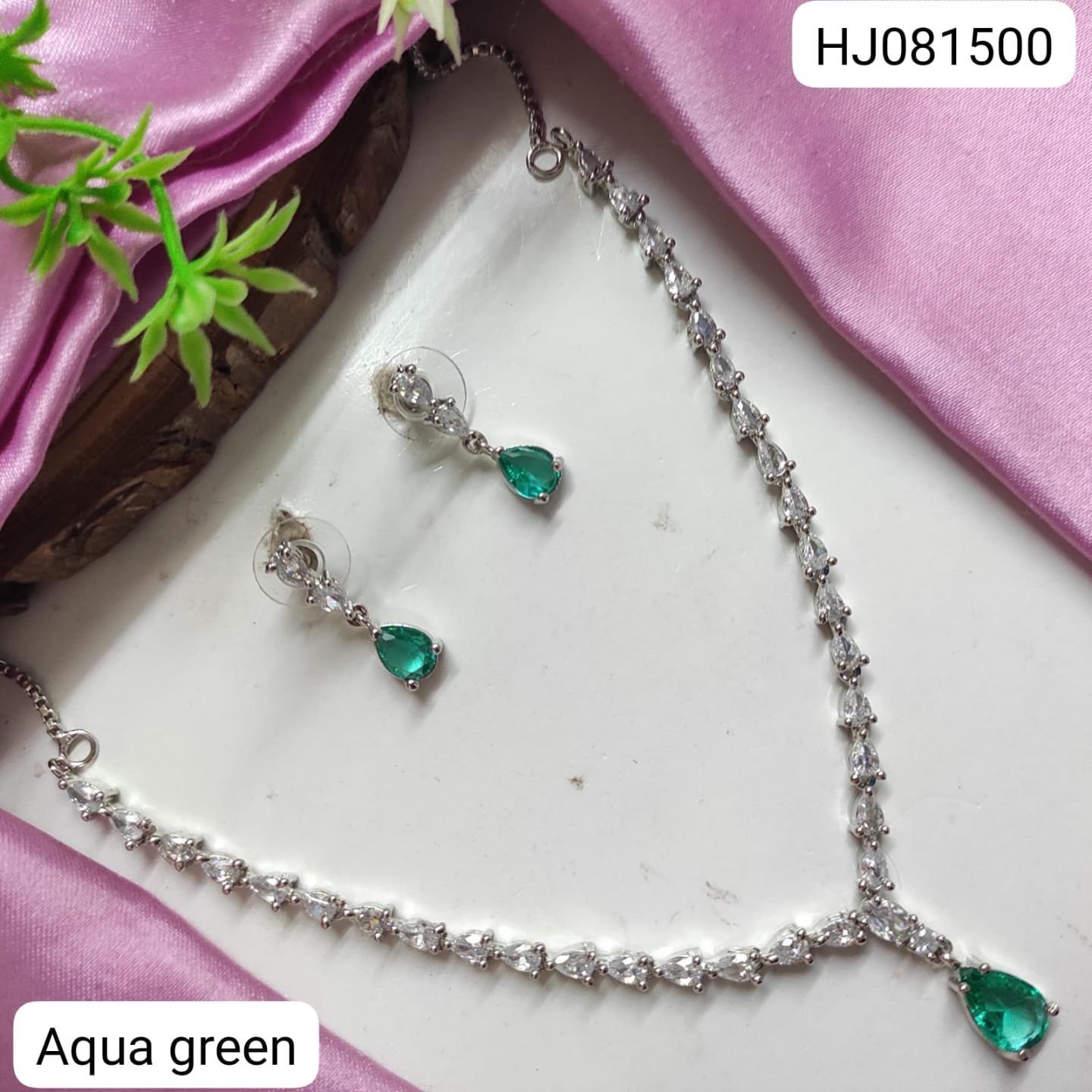 ADN18302