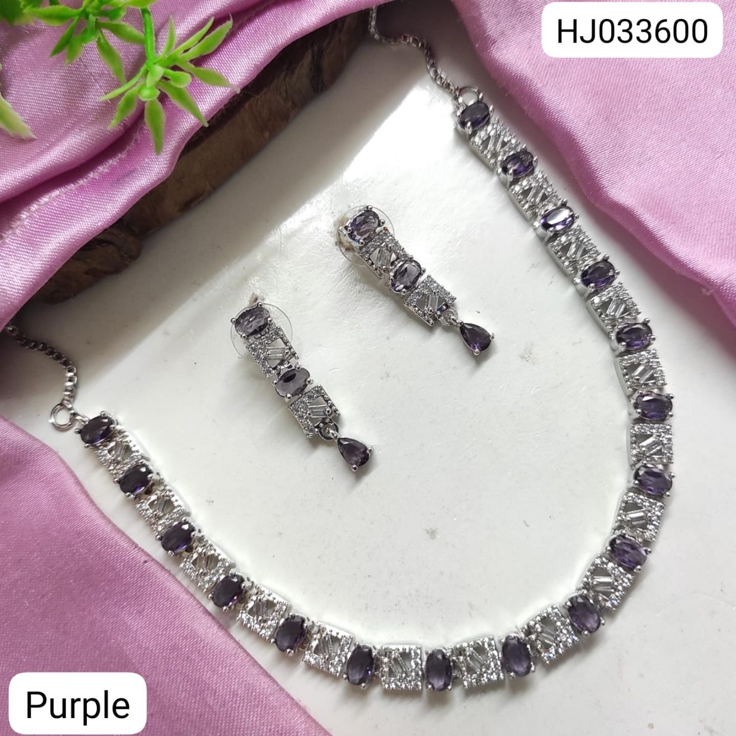 ADN18657