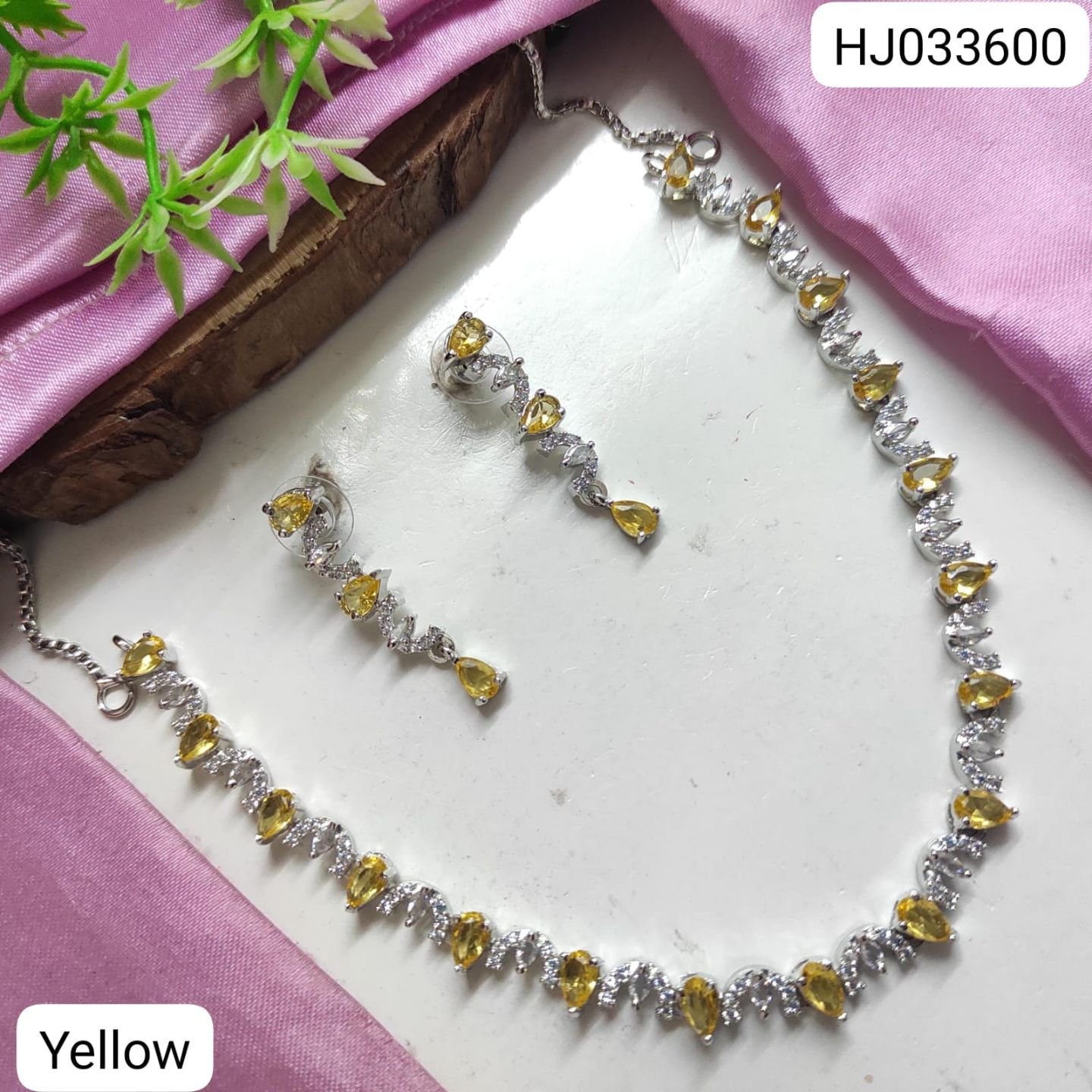 ADN18692
