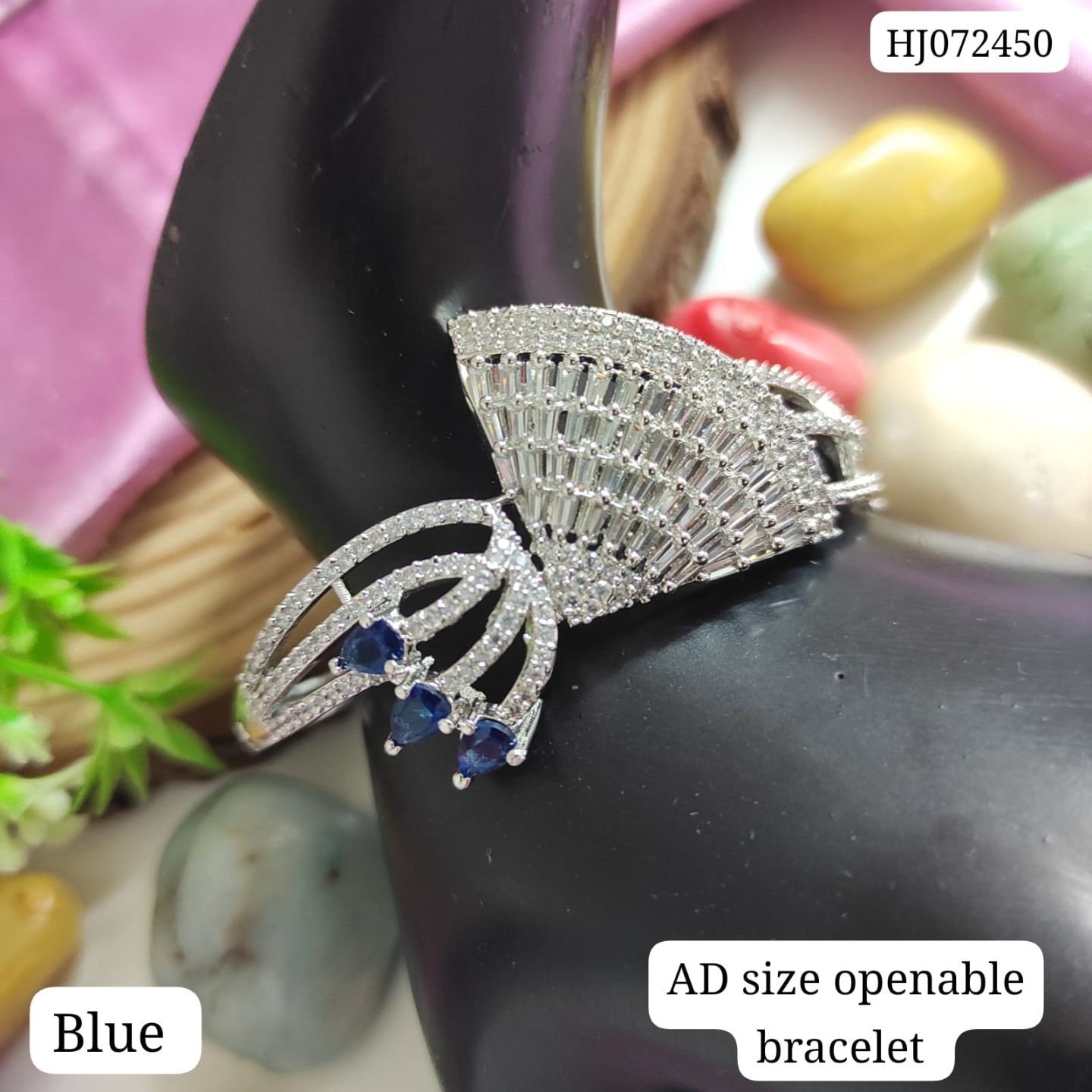 Bracelet3202
