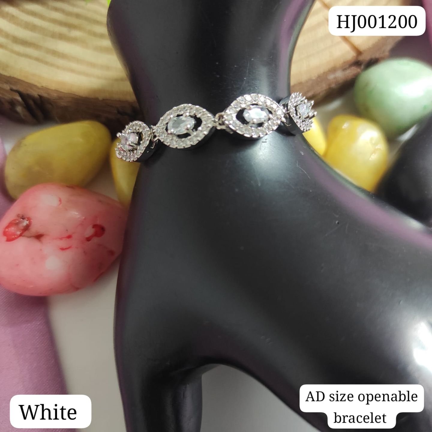 Bracelet4240
