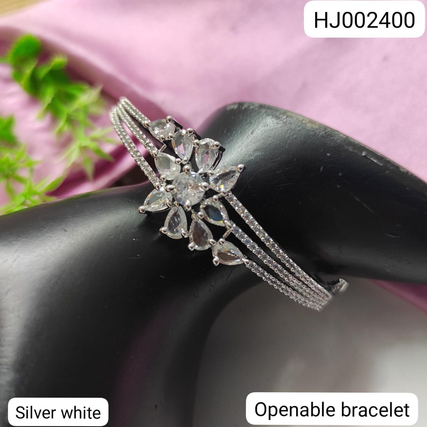 Bracelet4702
